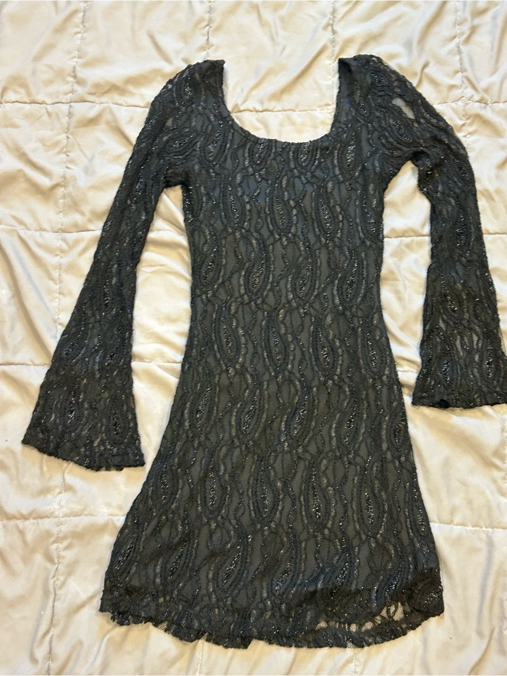 Liberty Love Black lace dress long bell sleeves scoop neckline sz Med.